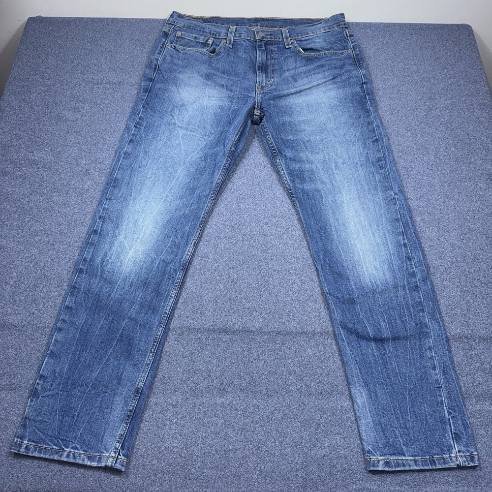 Levi's 502 Jeans Mens 32x30 Blue Regular Taper Medium Wash Lightning Fade Denim